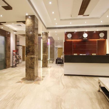 Hotel Mohan International Yeni Delhi Dış mekan fotoğraf