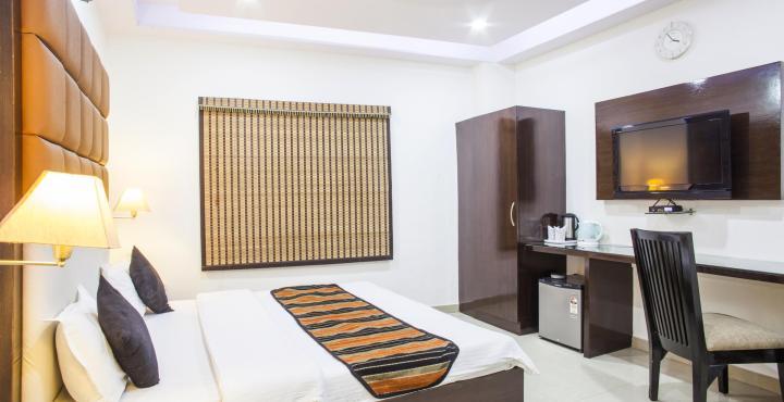 Hotel Mohan International Yeni Delhi Dış mekan fotoğraf