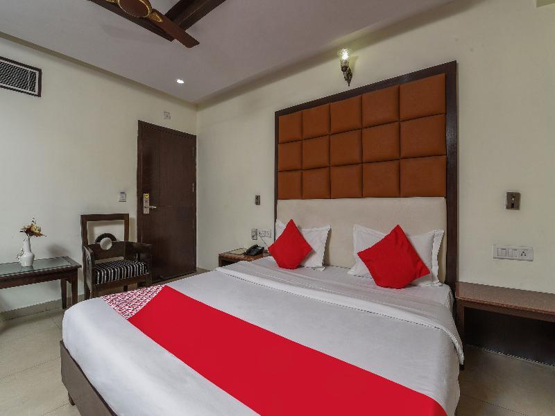 Hotel Mohan International Yeni Delhi Dış mekan fotoğraf
