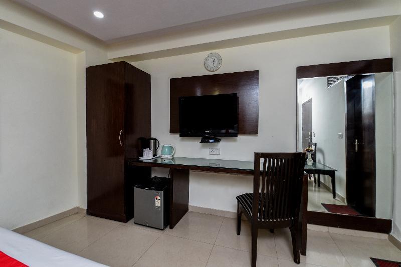 Hotel Mohan International Yeni Delhi Dış mekan fotoğraf